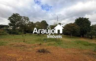 Imagem: O terreno possui 780m² de Área e está localizado em Área