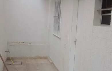 Imagem 5: Casa térrea com quintal. Varanda, 40m² de Área, 1 Vaga na garageme1...