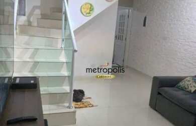 Imagem: A casa possui 3 Dormitórios, 3 Banheiros, 2 Vagas na garagem