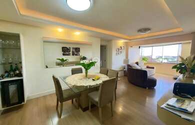 Imagem: O apartamento possui 3 Dormitórios, 2 Banheiros, 2 Vagas na