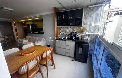 Imagem: O apartamento possui 3 Dormitórios, 2 Banheiros, 2 Vagas na