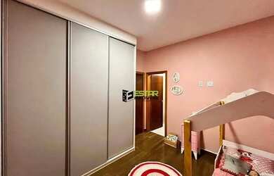 Imagem 10: Casa à venda no Jardim Maristela Vista permanente para a Pedra Grande...