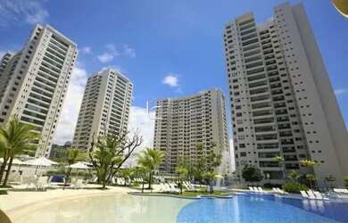 Imagem: O apartamento possui 4 Dormitórios, 5 Banheiros, 3 Vagas na