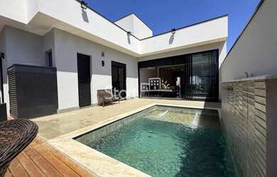 Imagem: A casa em condomínio possui 3 Dormitórios, 5 Banheiros, 4