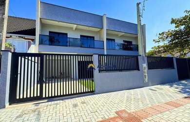 Imagem: A casa em condomínio possui 3 Dormitórios, 4 Banheiros, 2