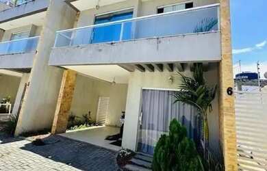 Imagem: A casa em condomínio possui 3 Dormitórios, 2 Banheiros, 1