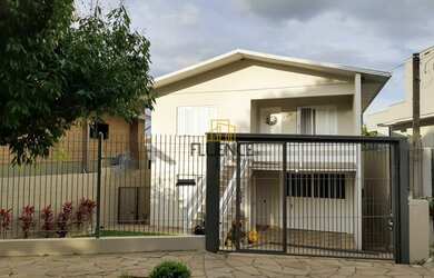 Imagem 1: Casa à venda, 3 quartos, 1 vaga, Centro - Carlos Barbosa/RS