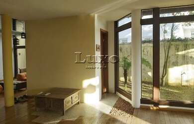 Imagem: A casa em condomínio possui 3 Dormitórios, 4 Banheiros, 2