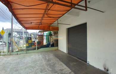 Imagem 2: LOJA para alugar com 70m² por R$ 1.350,00 no bairro Butiatuvinha - CURITIBA...