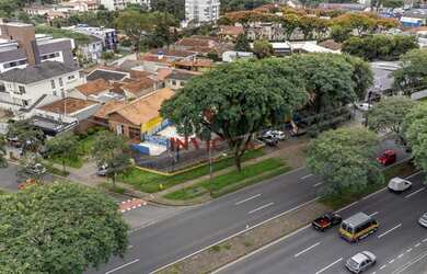 Imagem 15: TERRENO à venda com 1115m² por R$ 2.000.000,00 no bairro Tarumã - CURITIBA...