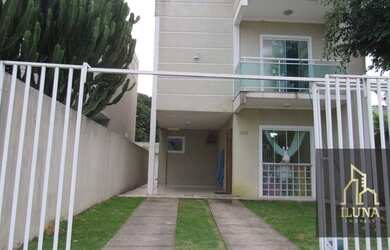 Imagem: A casa possui 3 Dormitórios, 3 Banheiros, 1 Vaga na garagem