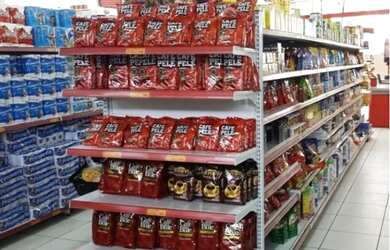 Imagem: O depósito possui 5 Vagas na garagem e está localizado em