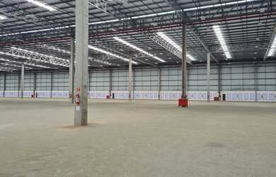 Imagem 4: Galpão/Depósito/Armazém para aluguel possui 8000 metros quadrados