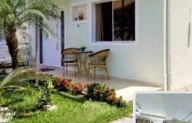 Imagem: A casa em condomínio possui 4 Dormitórios, 3 Banheiros, 3