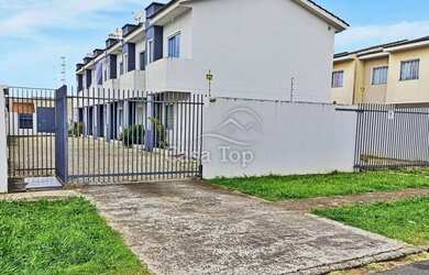 Imagem: A casa possui 2 Dormitórios, 1 Banheiro, 1 Vaga na garagem