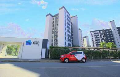 Imagem: O apartamento possui 3 Dormitórios, 1 Banheiro, 1 Vaga na garagem