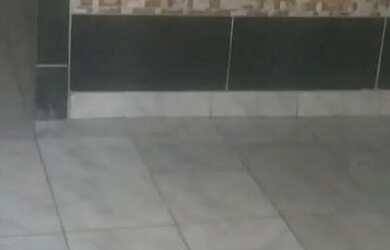 Imagem: A casa possui 1 Dormitório, 1 Banheiro e está localizado