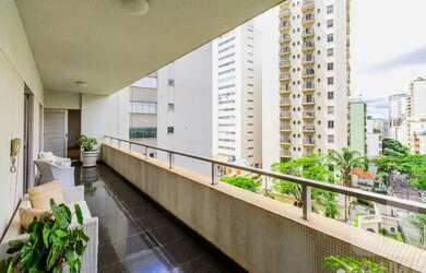 Imagem 11: Apartamento com planta spectacular, varanda e otima localizacao