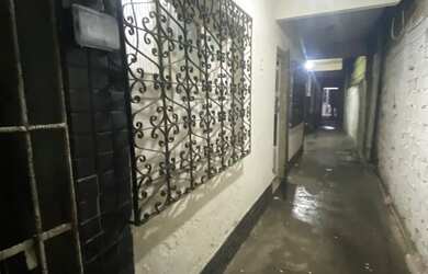 Imagem: A casa possui 3 Dormitórios, 2 Banheiros e está localizado