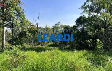 Imagem: O terreno possui 6000-0m² de Área e está localizado em Parque