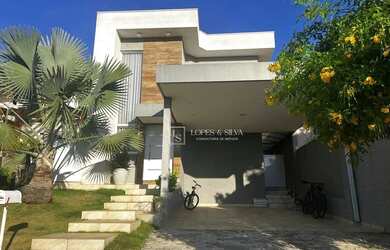 Imagem: A casa em condomínio possui 4 Dormitórios, 5 Banheiros, 2