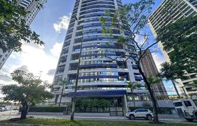 Imagem: O apartamento possui 4 Dormitórios, 5 Banheiros, 4 Vagas na