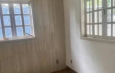 Imagem 6: Arsenal Imóveis vende-Casa linear com 3 quartos e quintal