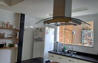 Imagem 4: Fator 1080 Casa Duplex c/ piscina em Arsenal - Na Fator Imóveis