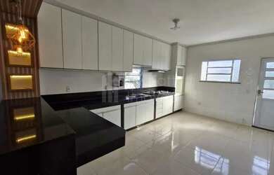 Imagem 4: Excelente imóvel duplex. Piscina, Churrasqueira, VarandaeGuarda roupa