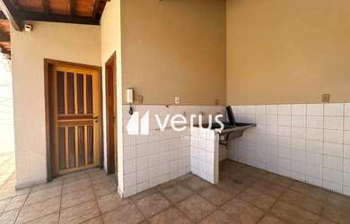 Imagem 5: Casa para aluguel tem 234 m² com 04 quartos no Bairro Custódio Pereira em Uberlândia - MG