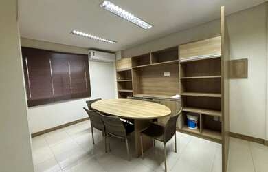 Imagem 4: Ampla sala mobiliada na Pituba