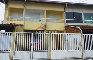 Imagem: A casa possui 2 Dormitórios, 2 Banheiros, 1 Vaga na garagem