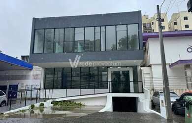 Imagem: O depósito possui 5 Vagas na garagem e 486m² de Área e está