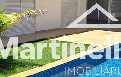 Imagem: A casa em condomínio possui 4 Dormitórios, 5 Banheiros, 4