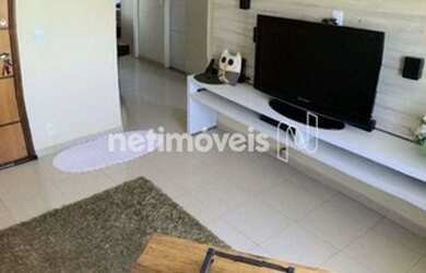 Imagem: O apartamento possui 2 Dormitórios, 1 Banheiro, 2 Vagas na