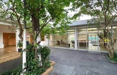 Imagem 3: Casa a venda arquitetura modernista 4 suítes e 6 vagas