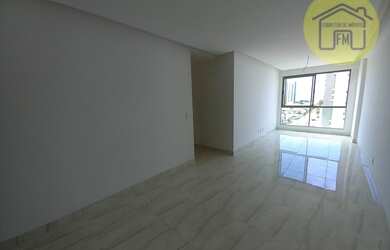 Imagem: O apartamento possui 3 Dormitórios, 1 Banheiro, 2 Vagas na