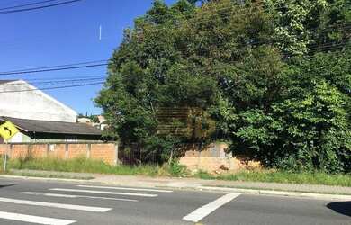 Imagem: O terreno possui 400m² de Área e está localizado em Santo