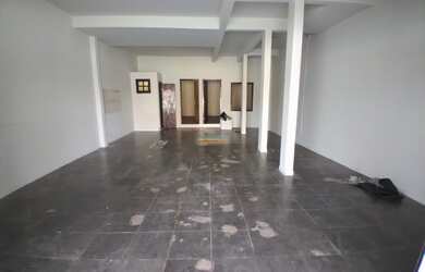 Imagem 3: LOJA para alugar com 70m² por R$ 1.350,00 no bairro Butiatuvinha - CURITIBA...