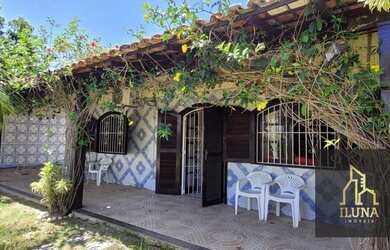 Imagem: A casa possui 5 Dormitórios, 4 Banheiros, 2 Vagas na garagem