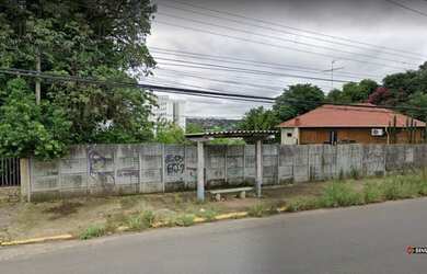 Imagem: O terreno possui 1.215m² de Área, Imóvel novo e está localizado