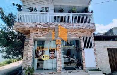 Imagem: A casa possui 2 Dormitórios, 2 Banheiros, 1 Vaga na garagem