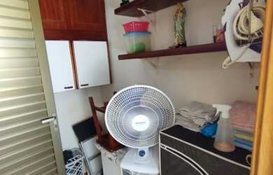 Imagem 14: CRECI 9183 Miolo de Sta. Rosa. 2qts, suíte, varanda, dependência completa,...