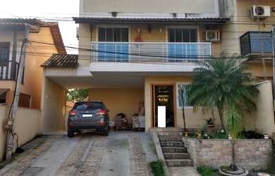 Imagem: A casa em condomínio possui 3 Dormitórios, 4 Banheiros, 2