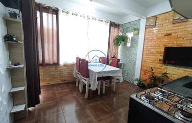 Imagem: A casa possui 4 Dormitórios, 3 Banheiros, 5 Vagas na garagem