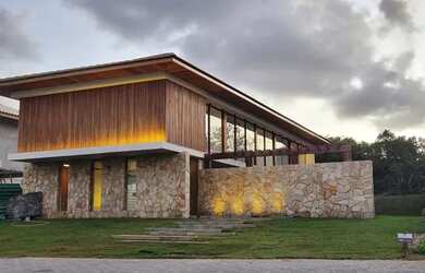 Imagem 15: Mansão na Praia do Forte com acesso à praia PORTEIRA FECHADA