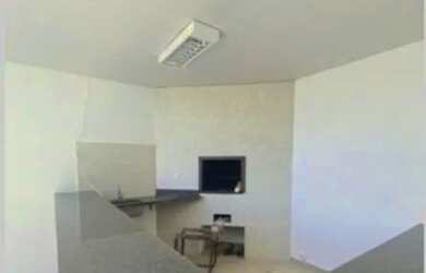 Imagem 6: Casa no SANTA CRUZ II. Piscina, Churrasqueira, 250m² de Áreae3 Vagas...