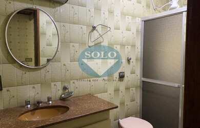 Imagem 8: Imóvel com duas Casas uma com 3 Dormitórios e Suite outra com 1 Dormitório