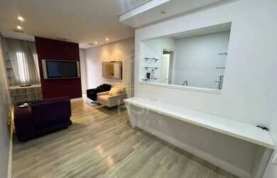 Imagem: O apartamento possui 1 Dormitório, 1 Banheiro, 1 Vaga na garagem