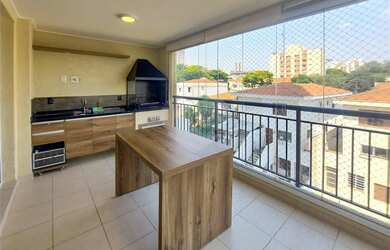 Imagem: O apartamento possui 3 Dormitórios, 2 Banheiros, 2 Vagas na